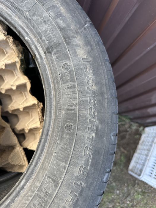 195/65R15 летный покрышка