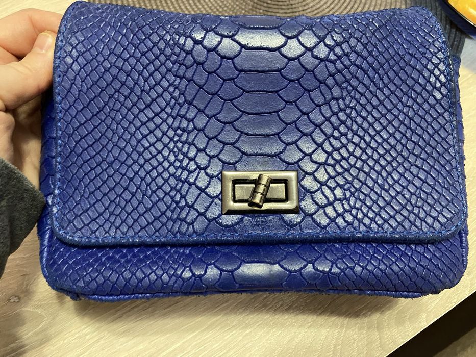 Дамска малка чанта