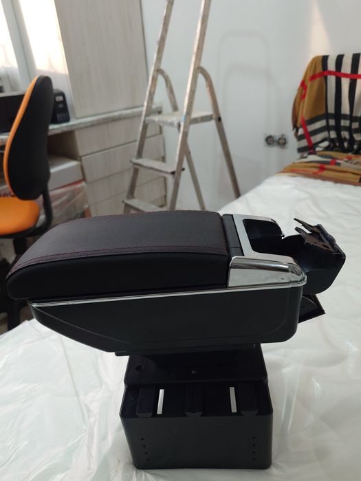 Продам подлокотник универсальный