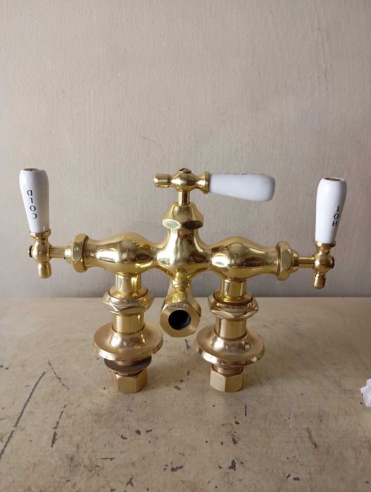 Луксозен смесител за баня