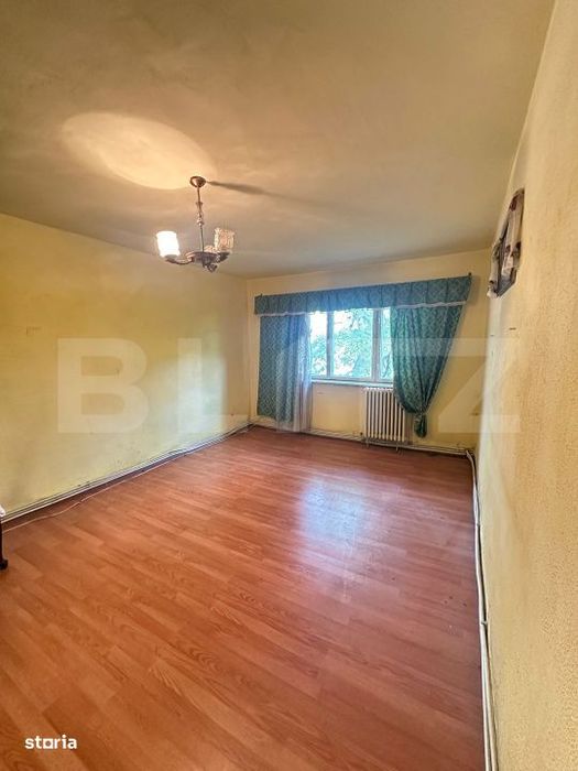 Apartament cu 3 camere, decomandat, zona Liliacului – Deva