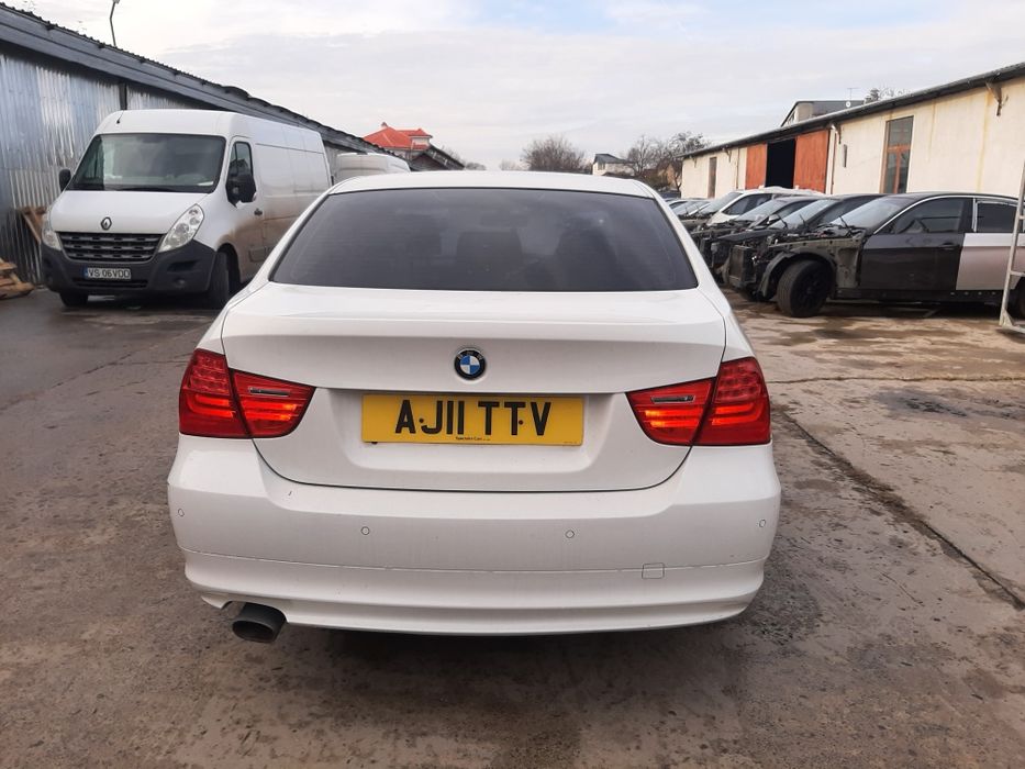 Bara spate bmw e90 lci facelift