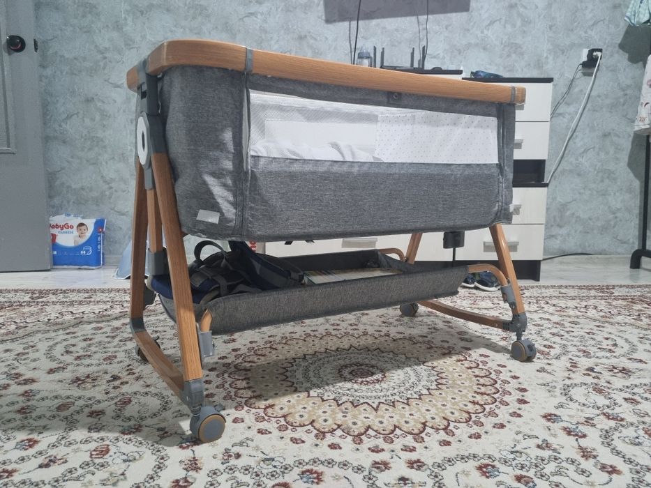 Продам детскую кроватку