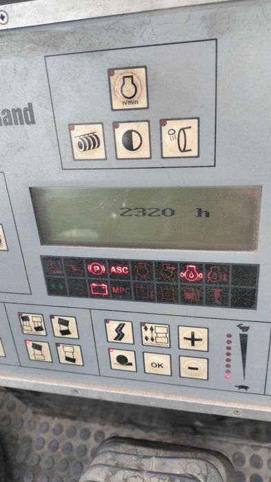 Каток Volvo DD95-1