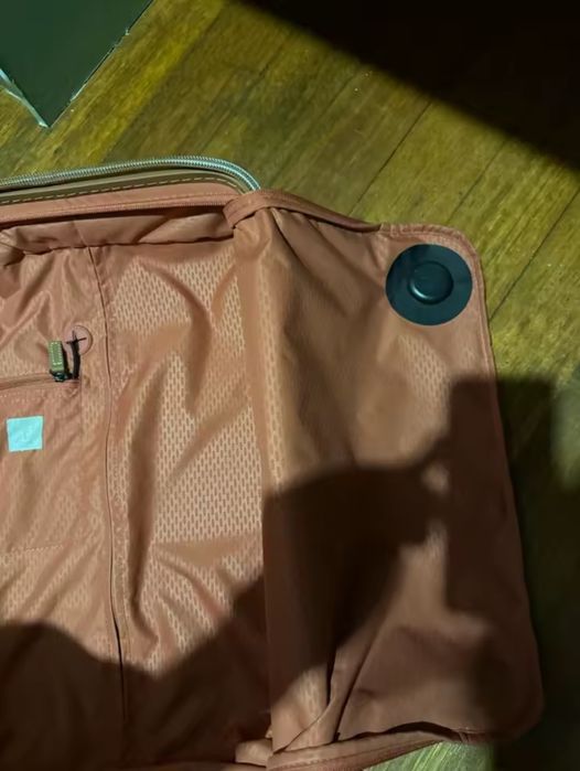 Apple Airtag si bratara copii pentru localizare