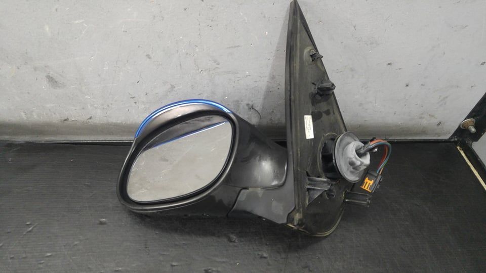 Oglinda electrica stanga peugeot 206+ 2l 2m 96725644xt