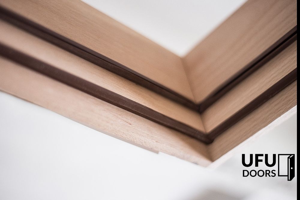 Scara de pod sau mansard, din metal sau lemn90×90