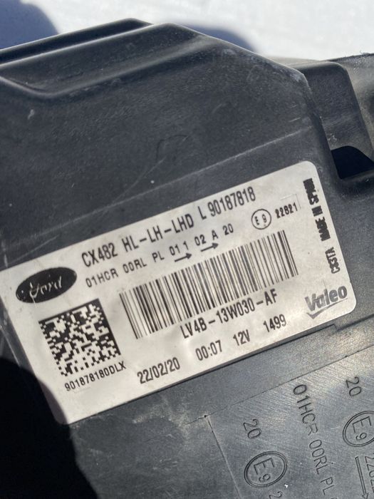 Far stanga ford kuga 3 halogen /lupa /led