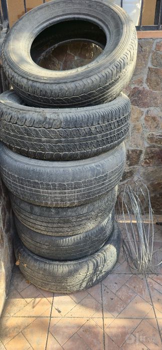 Dunlop Grandtrek AT20.