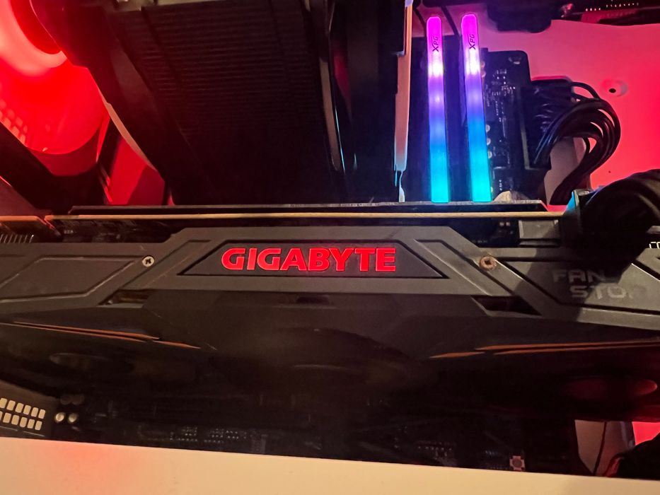 Видеокарта gtx1070