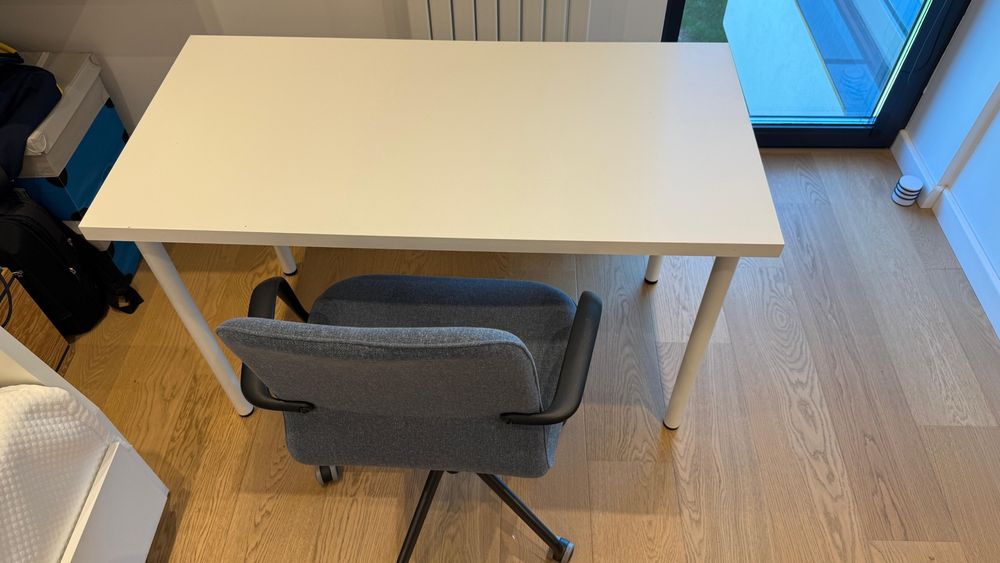 Birou alb, 120 x 60, cu picioare reglabile, IKEA
