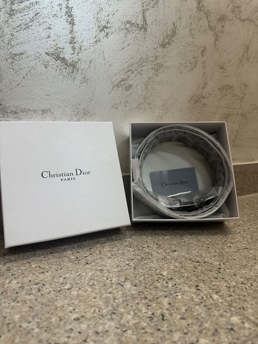 Curea Dior cu cutie