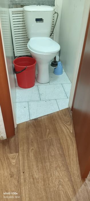 Сдаётся двух комнатная квартира .