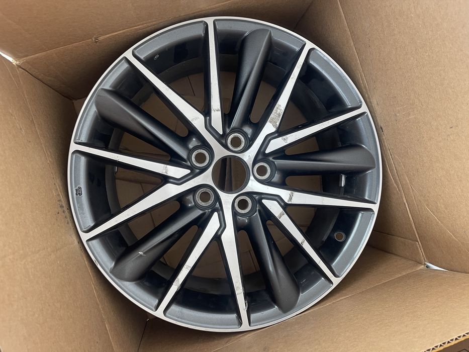 Диск 1ШТ ОРИГИНАЛ от Камри 75