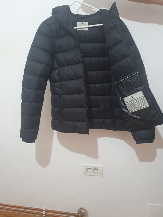 Geaca Champion Femei Marimea M Noua