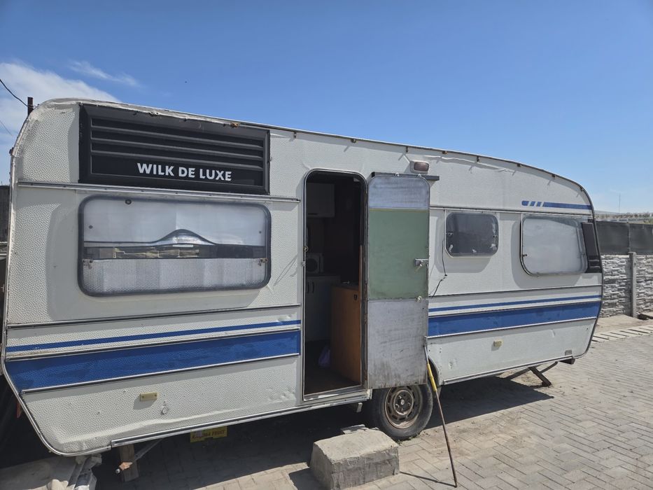 Rulotă complet utilată