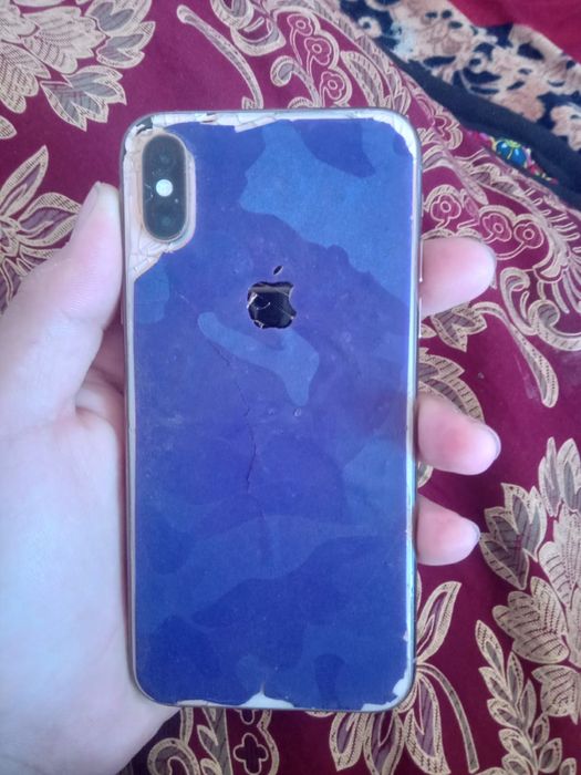 Айфон хс в хорошем состоянии