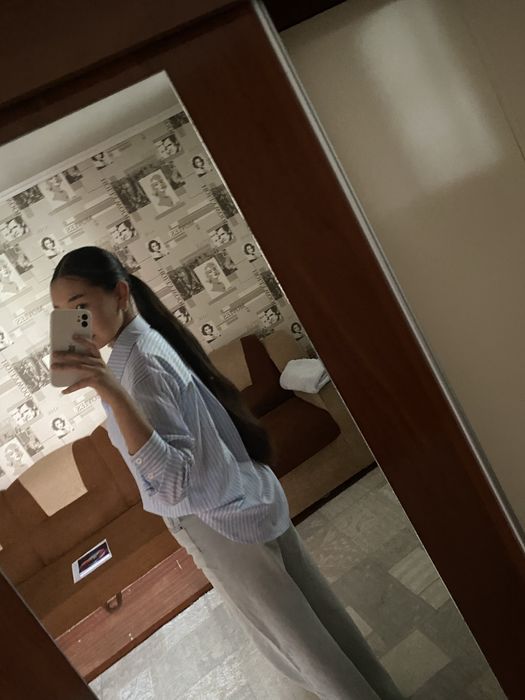 Женская голубая рубашка