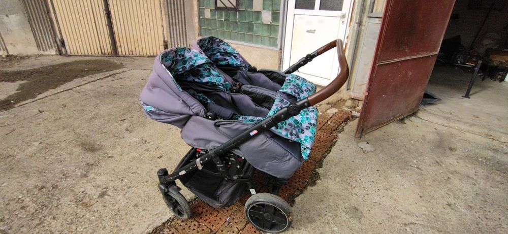 Бебешка количка Dorjan quick twin