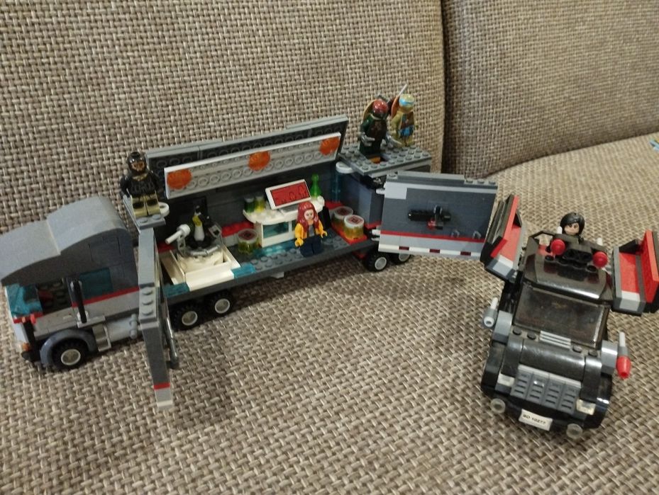 Продам лего машины