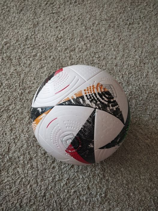 Продам футбольный мяч Euro 2024