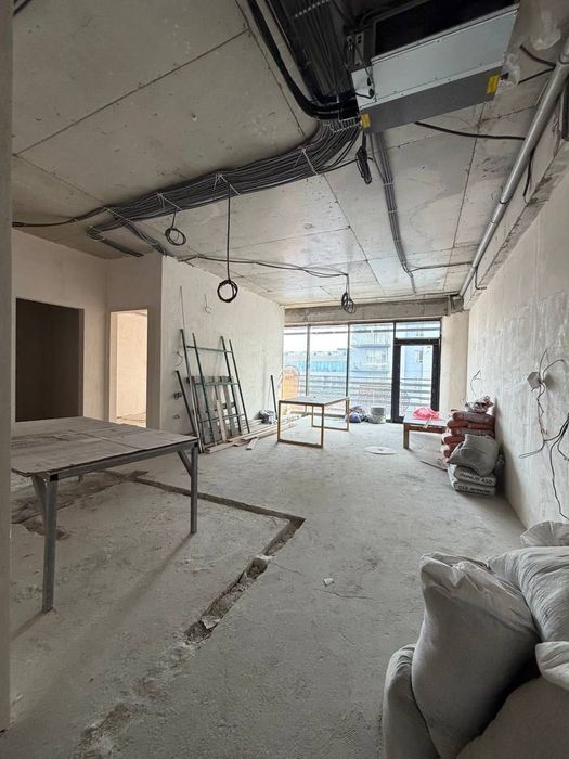 Продаётся Нежилое Помещение  в Административном Здании 96 м2 ул.Бобура