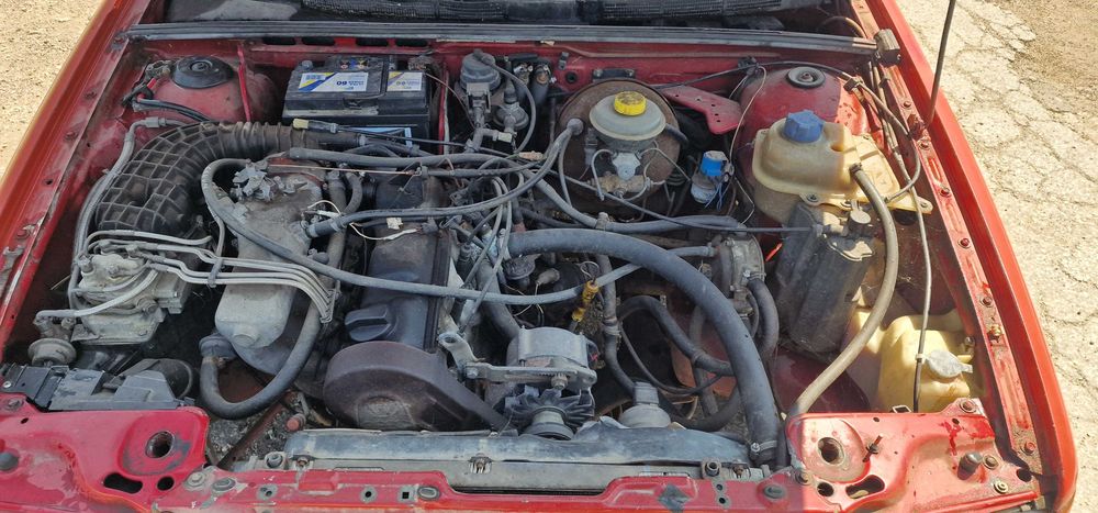 Audi 80 B3 1.8 Quattro на части Ауди 80 Б3 1.8 Куатро на части