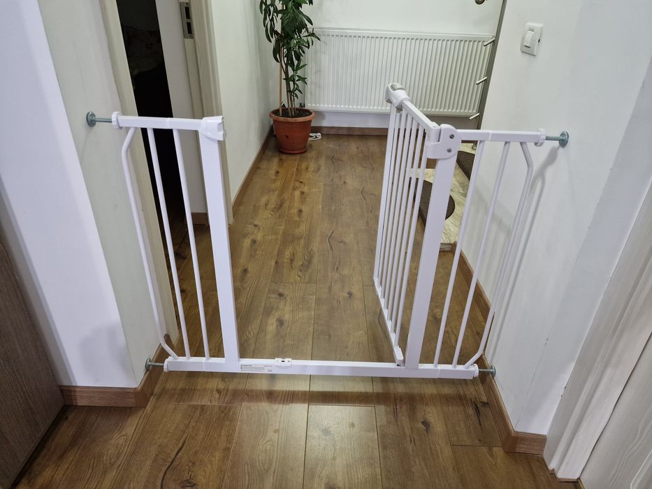 Poarta siguranta 75-105 cm RicoKids 7400