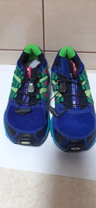 Adidași Solomon în stare foarte bună