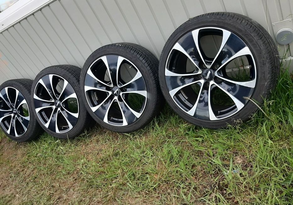 Jante 5x112 cu anvelope iarna 245 .45.r18
