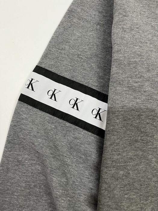 Calvin Klein оригинална мъжка блуза, M размер