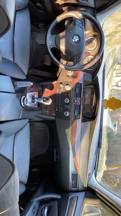 Vand Bmw 530d 235cp