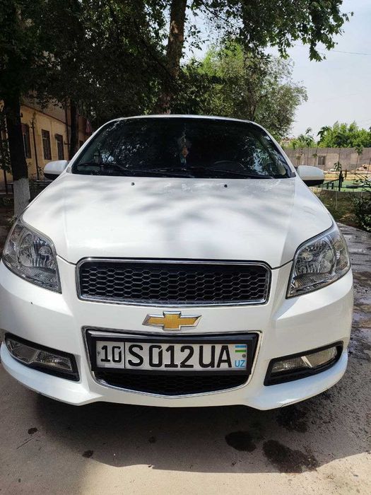 Продается Nexia 3