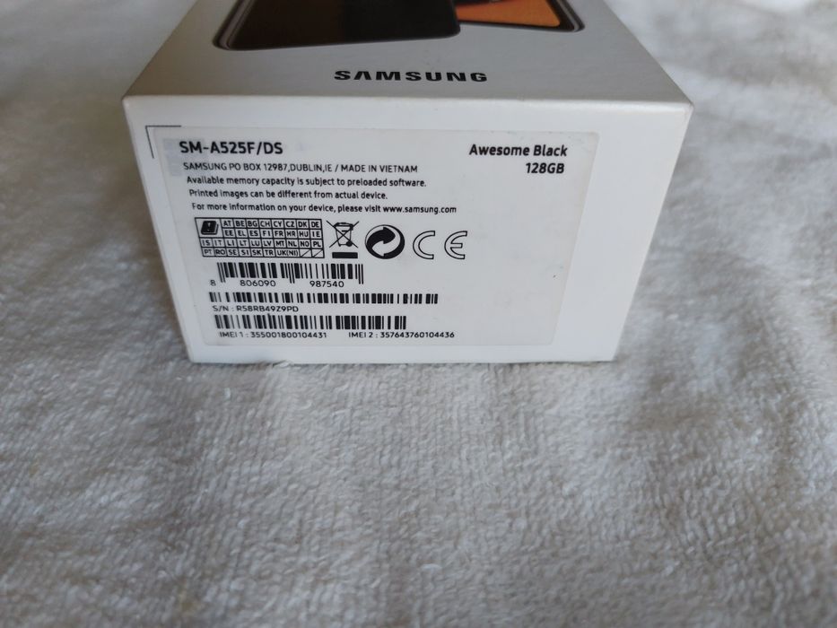 Vând Samsung galaxy A52 128 GB 6 GRAM Preț 600 de ron
