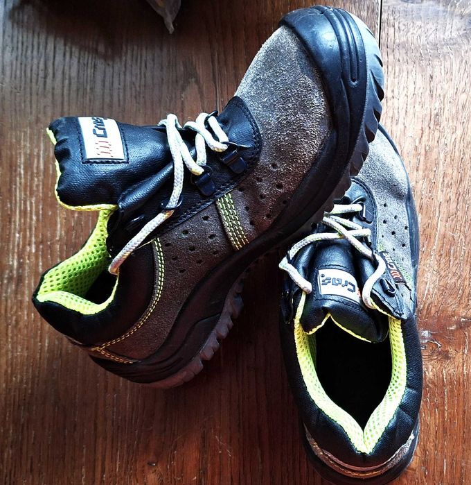 bocanci noi lucru marimea 38