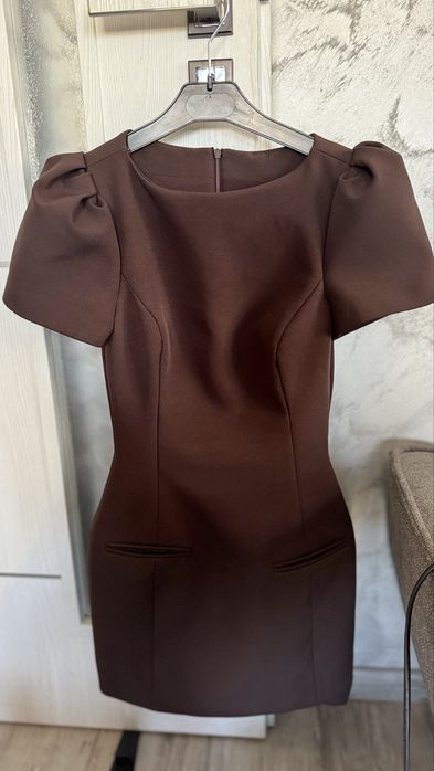 Кафява рокля Зара