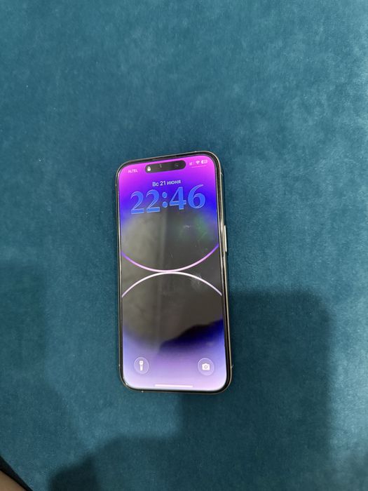 iPhone 15 Pro идеальный