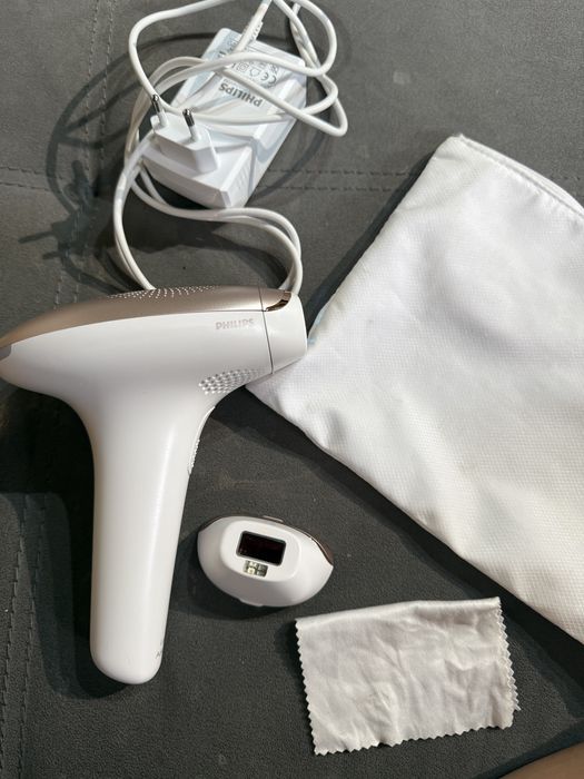Фотоепилатор IPL Philips Lumea Advanced SC1997/00