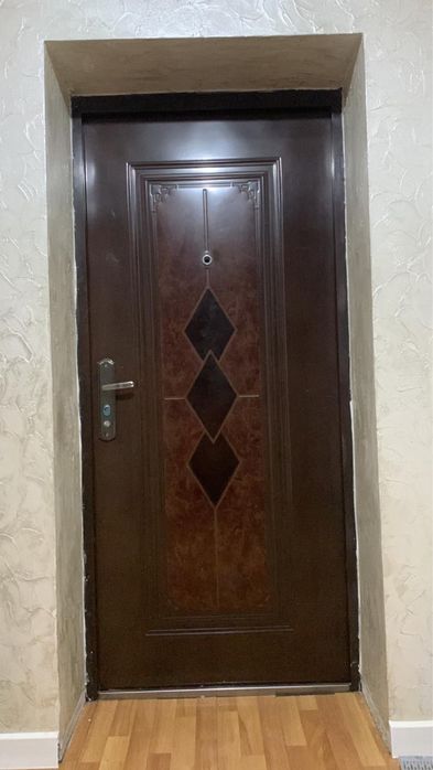 Входная Дверь , б/у