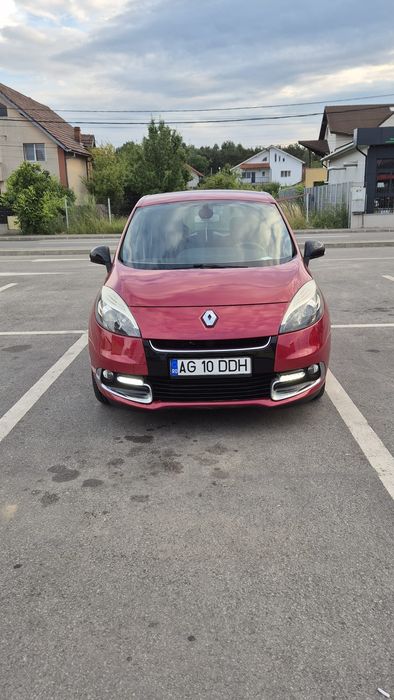 RENAULT Scenic 2012 — imagine 3