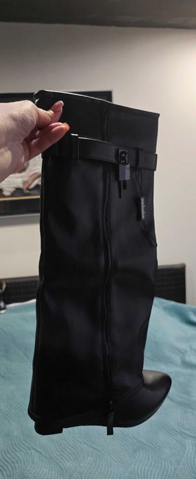 Нови черни ботуши 39 н. Exclusive