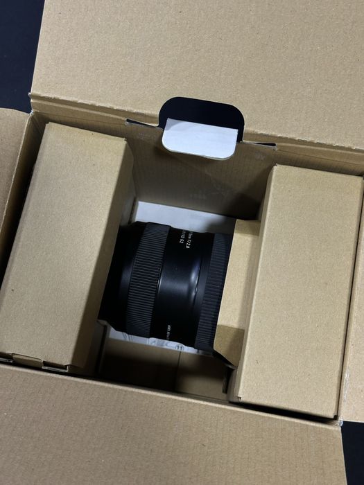 Тамрон 2.8 2 поколение В идеалном состояние