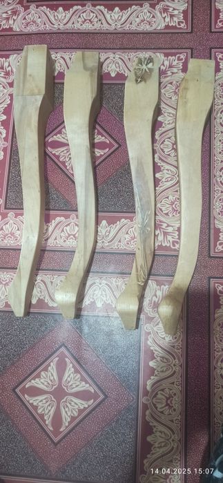 Продам ножки для столика.