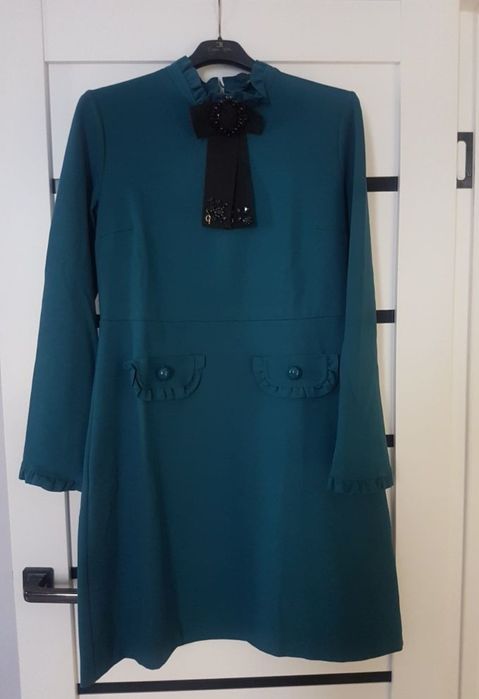 Платье бирюзового цвета