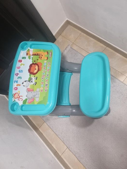 Măsuță pentru copii nouă fără nici o zgarietura