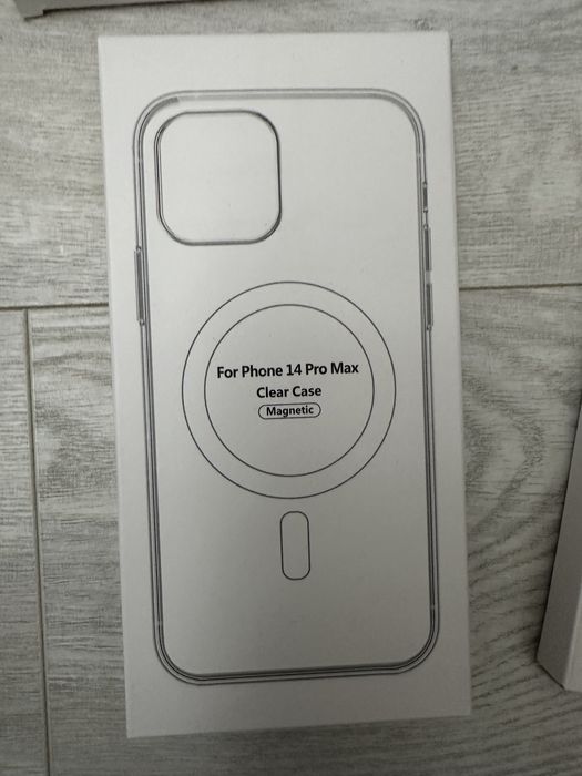 Huse originale Apple cu MagSafe