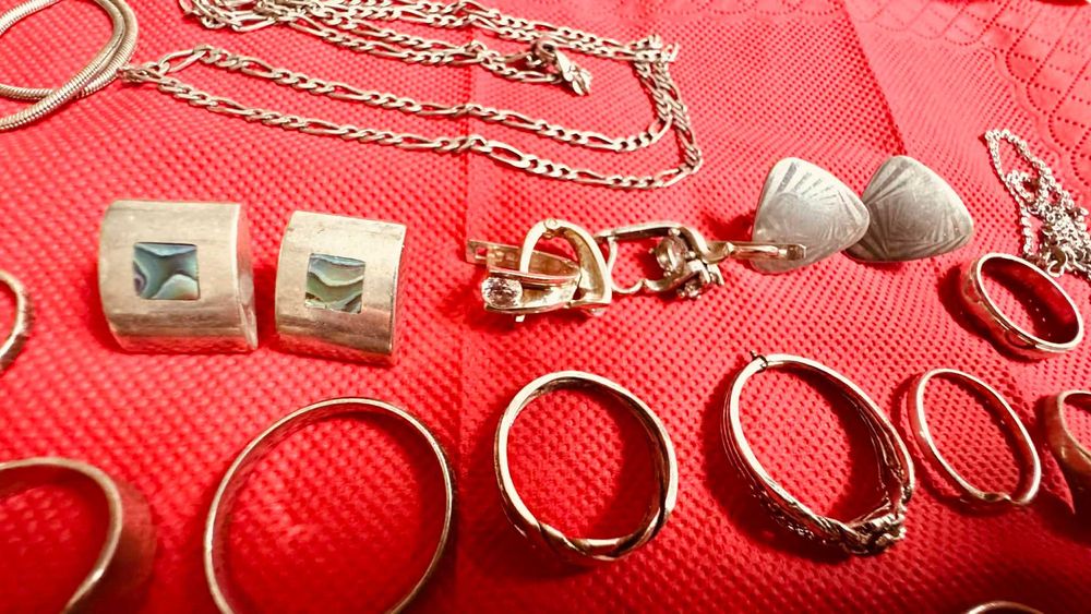 Сребърни бижута лот. 262 грама