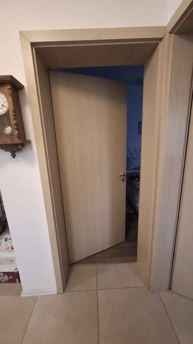 Vând 3 usi interior