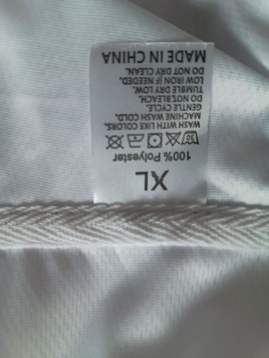 Продам футболку поло