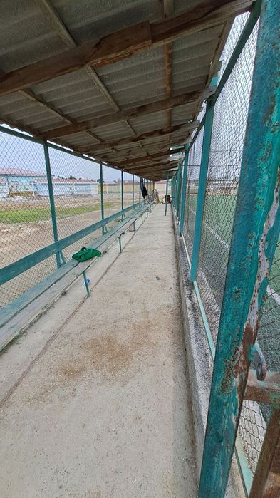 Mini stadion sotiladi